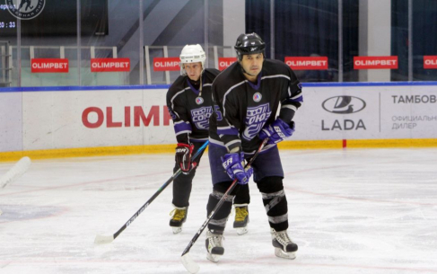 НОЧНАЯ ЛИГА: ВТОРОЙ ТУР В ДИВИЗИОНЕ «ЛЮБИТЕЛЬ 50+»