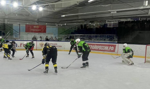 ЧЕМПИОНАТ ОБЛАСТИ ПО ХОККЕЮ: МАТЧИ ПЕРВОГО ТУРА