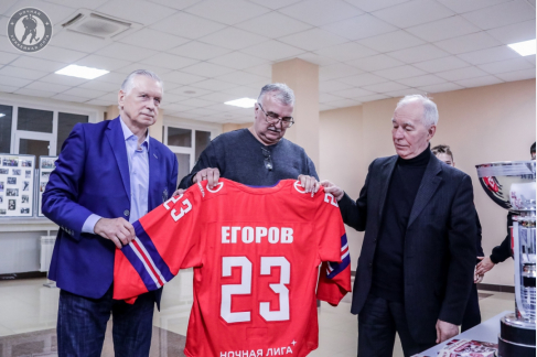 Фотоотчет с празднования 100-летия со дня рождения Всеволода Боброва