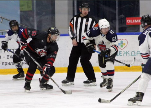 НОЧНАЯ ЛИГА: ВОСЬМОЙ ТУР В ДИВИЗИОНЕ «ЛЮБИТЕЛЬ 50+»