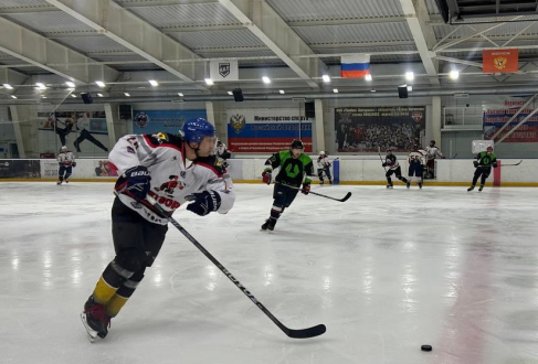 ЧЕМПИОНАТ ОБЛАСТИ ПО ХОККЕЮ: ОЧЕРЕДНЫЕ МАТЧИ ЧЕМПИОНАТ ОБЛАСТИ ПО ХОККЕЮ: ОЧЕРЕДНЫЕ МАТЧИ